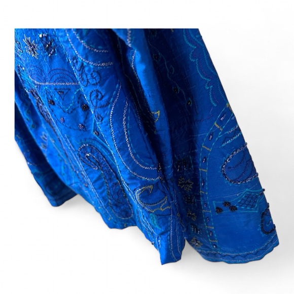 Vintage CHICO’S Embellished Blue Silk Beaded Jacket Size 0 (Sz 4) EUC - Picture 3 of 10